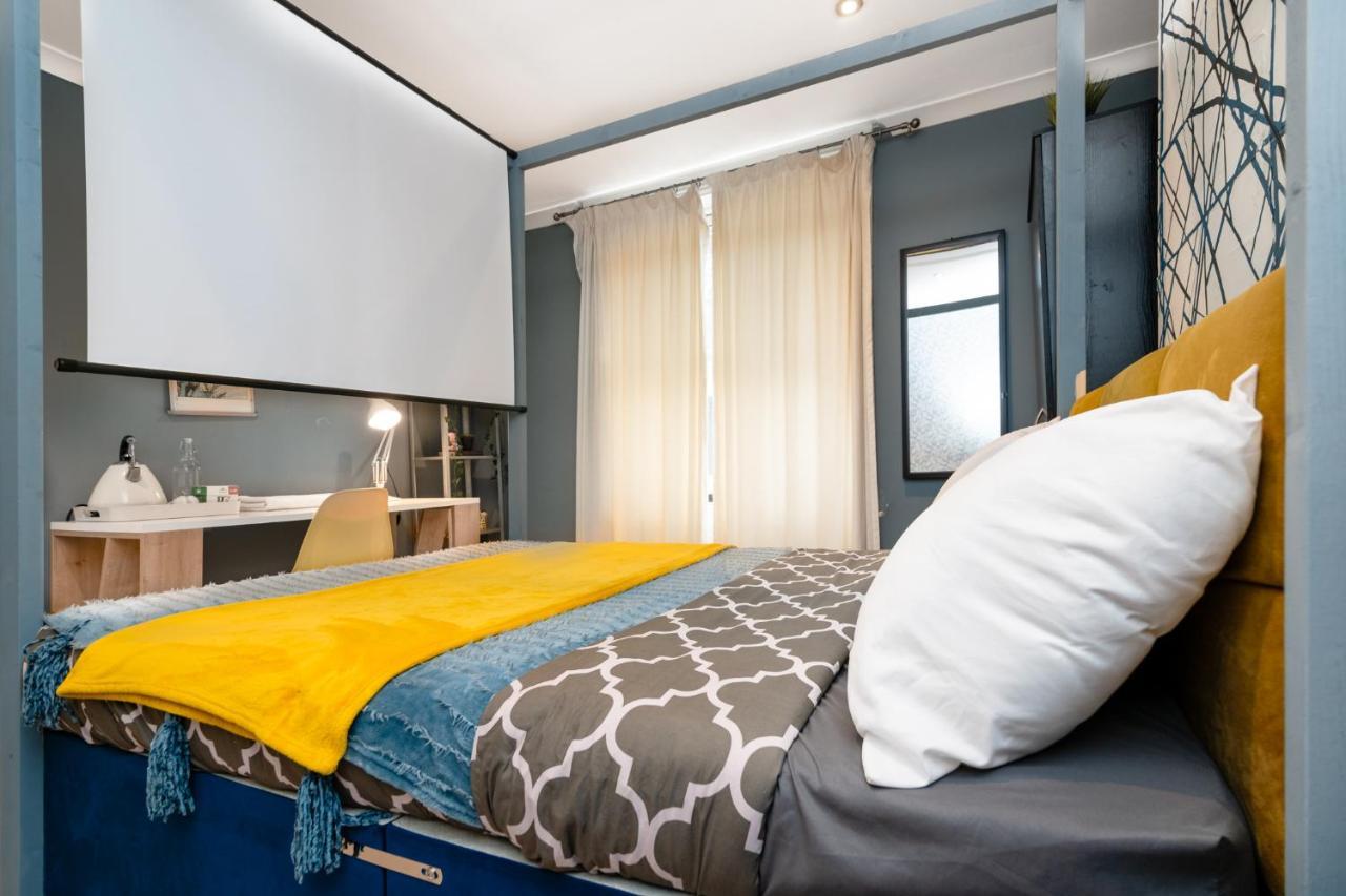 Double Room W/Projector & Garden Hot Tub Londres Exterior foto