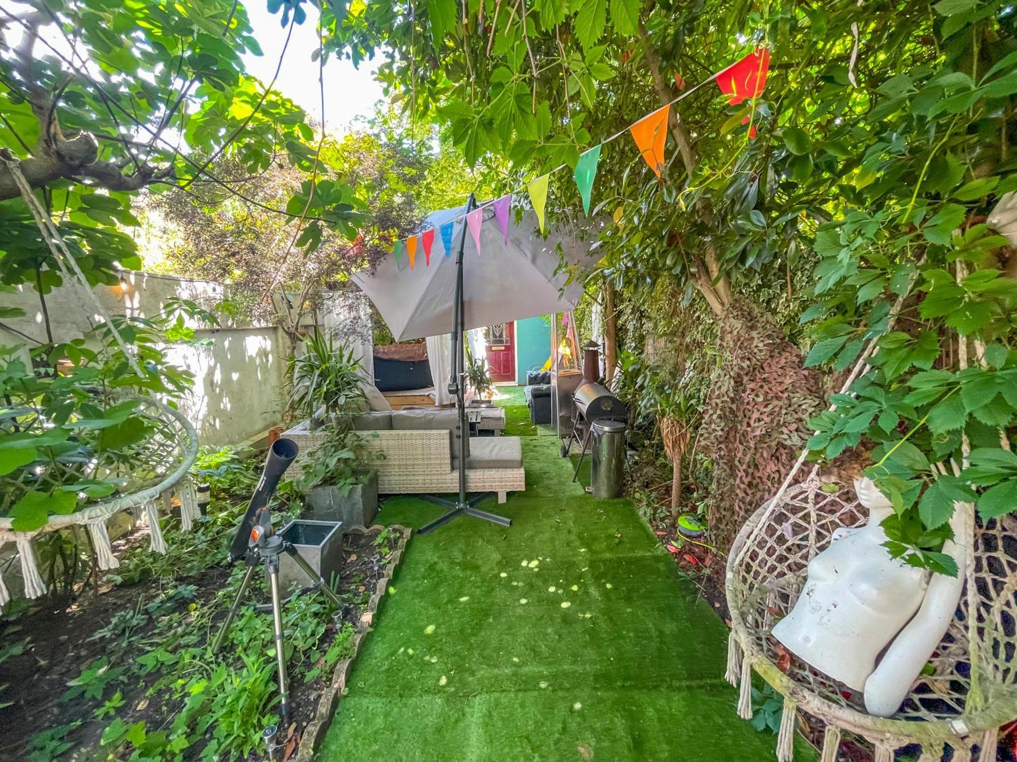 Double Room W/Projector & Garden Hot Tub Londres Exterior foto
